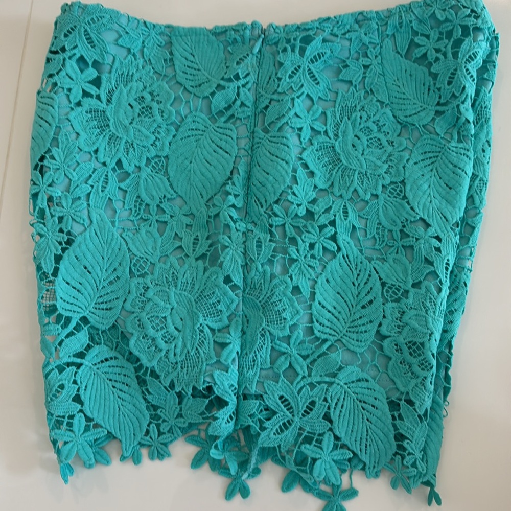 Lace Shorts - Picture 3 of 4